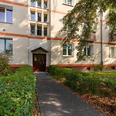 Roomy Apartment Oczapowskiego In Bielany By Noclegi Renters Varsóvia Exterior foto